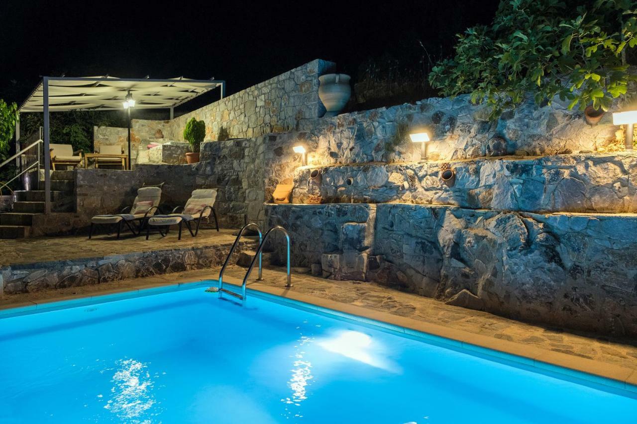 Stone Built Villa Galatia, Poolside & Perfect View Karés Exteriör bild